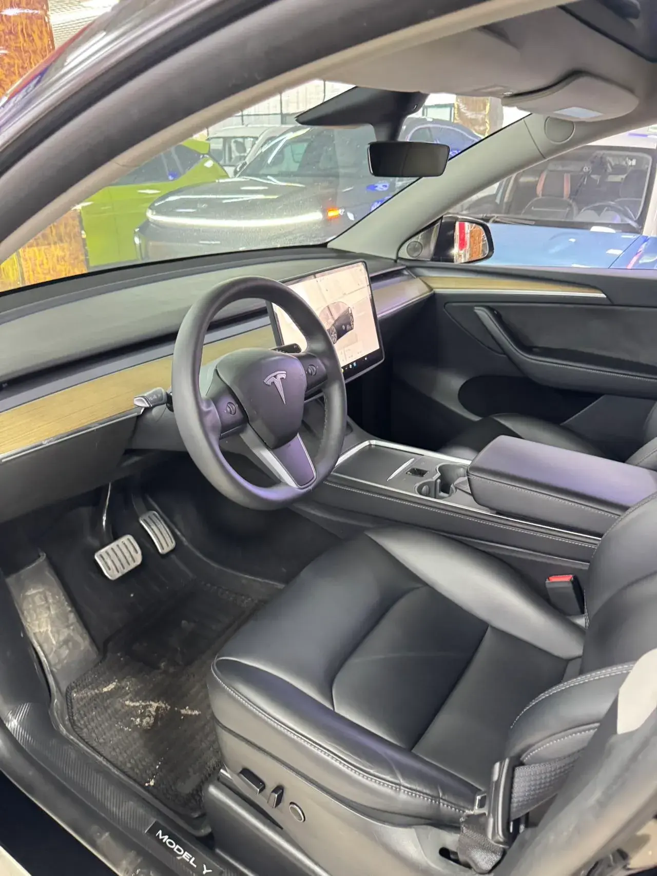 2022 TESLA MODEL thumbnail 3