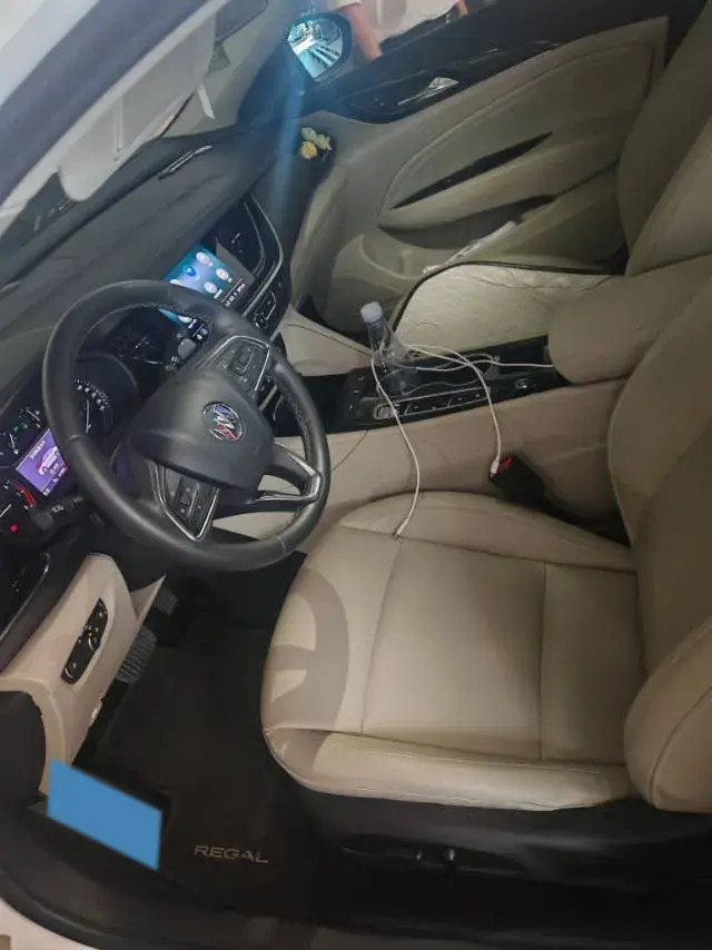 2020 BUICK REGAL thumbnail 4