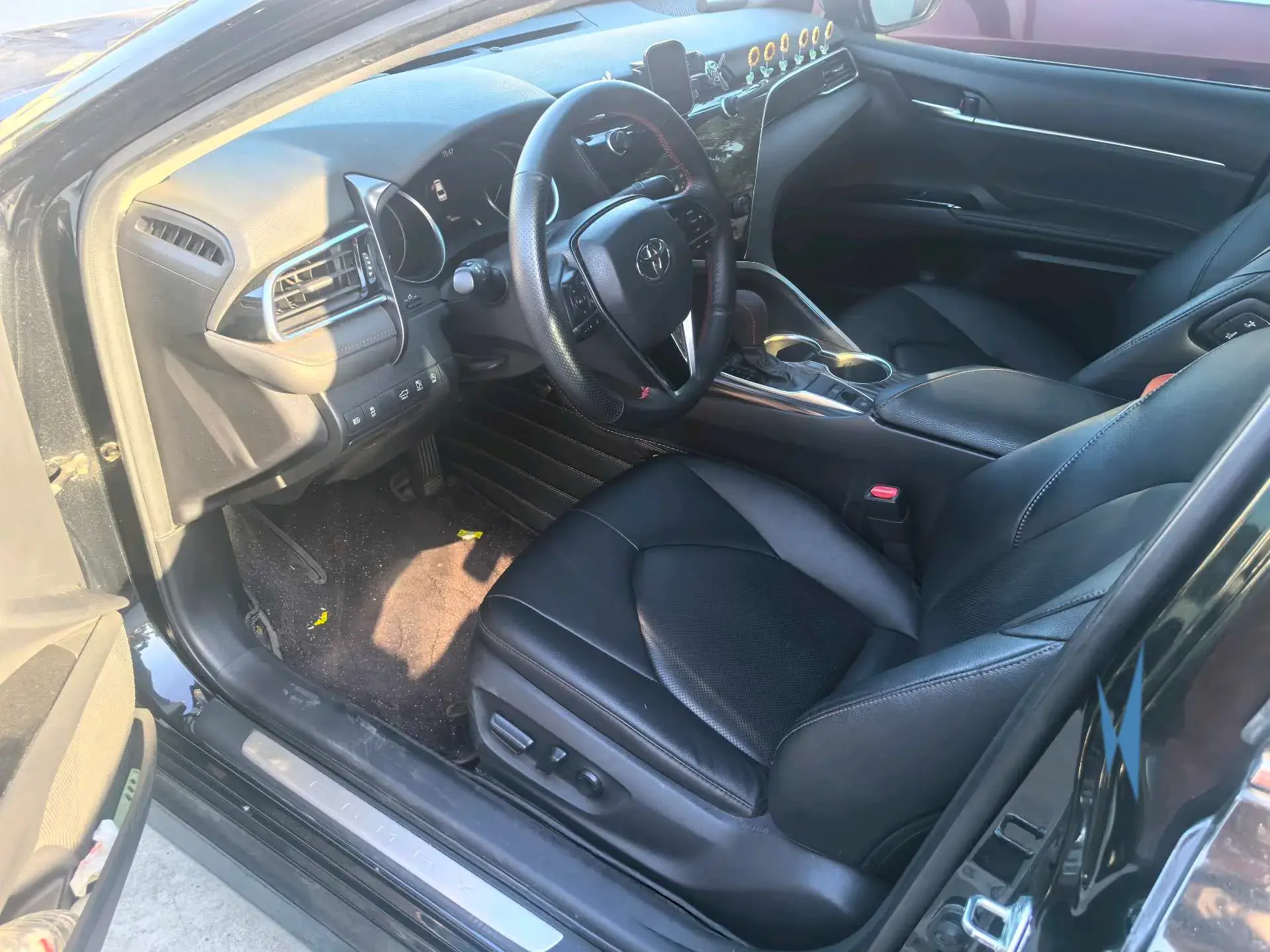 2019 TOYOTA CAMRY thumbnail 4