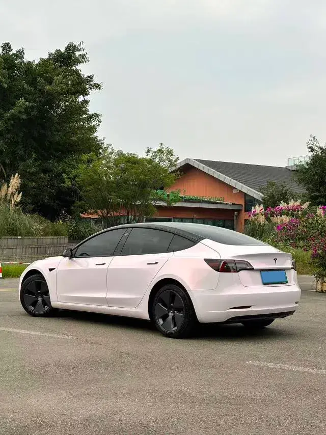 2022 TESLA MODEL thumbnail 4