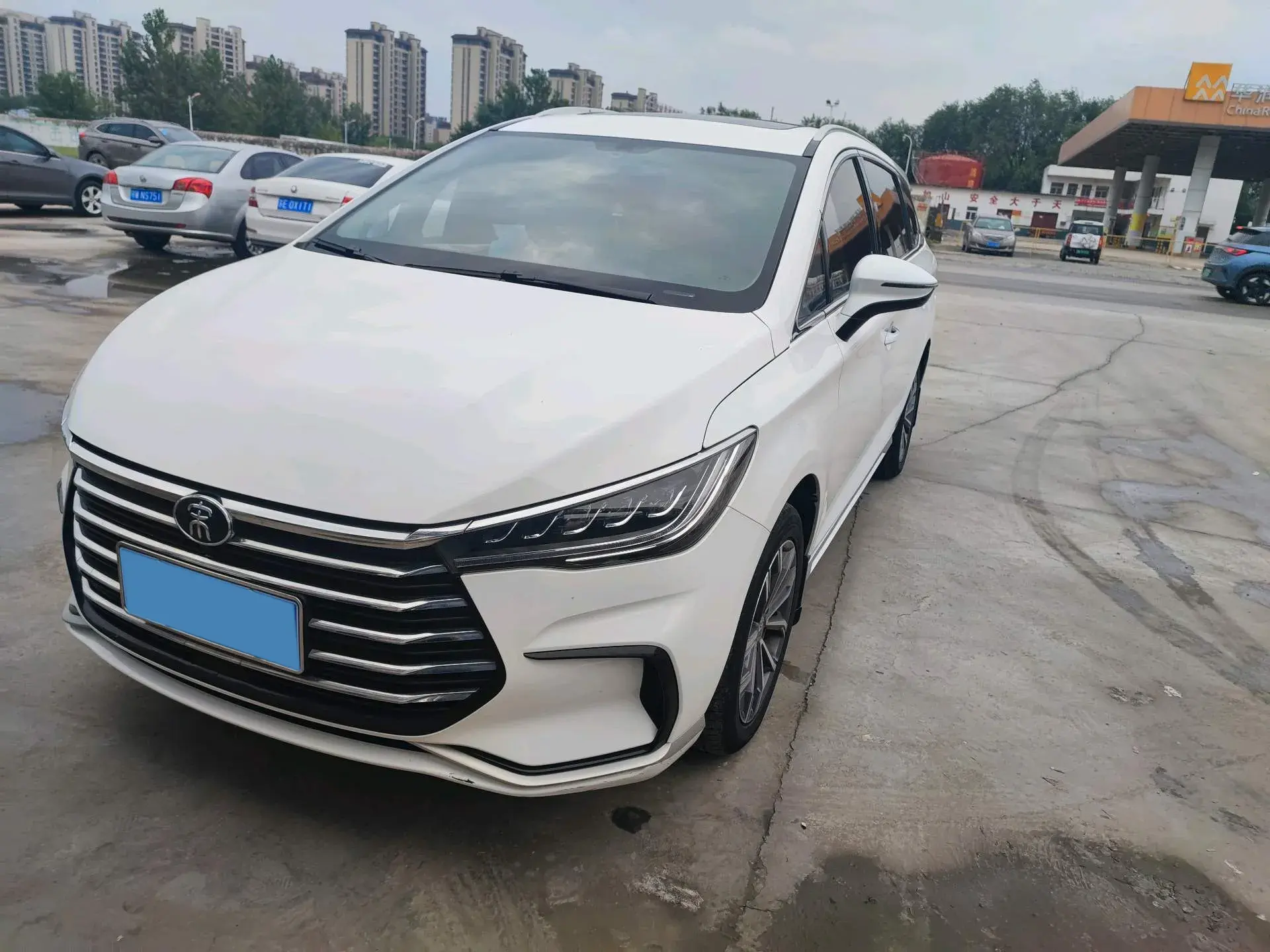 2021 BYD SONG view 1