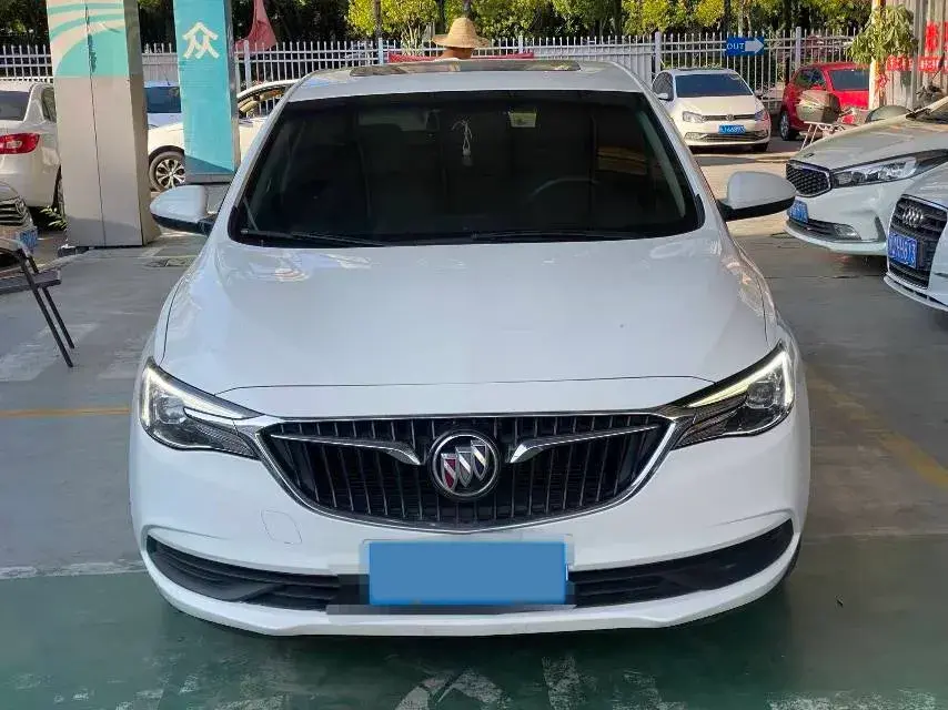 2021 BUICK EXCELLE thumbnail 3