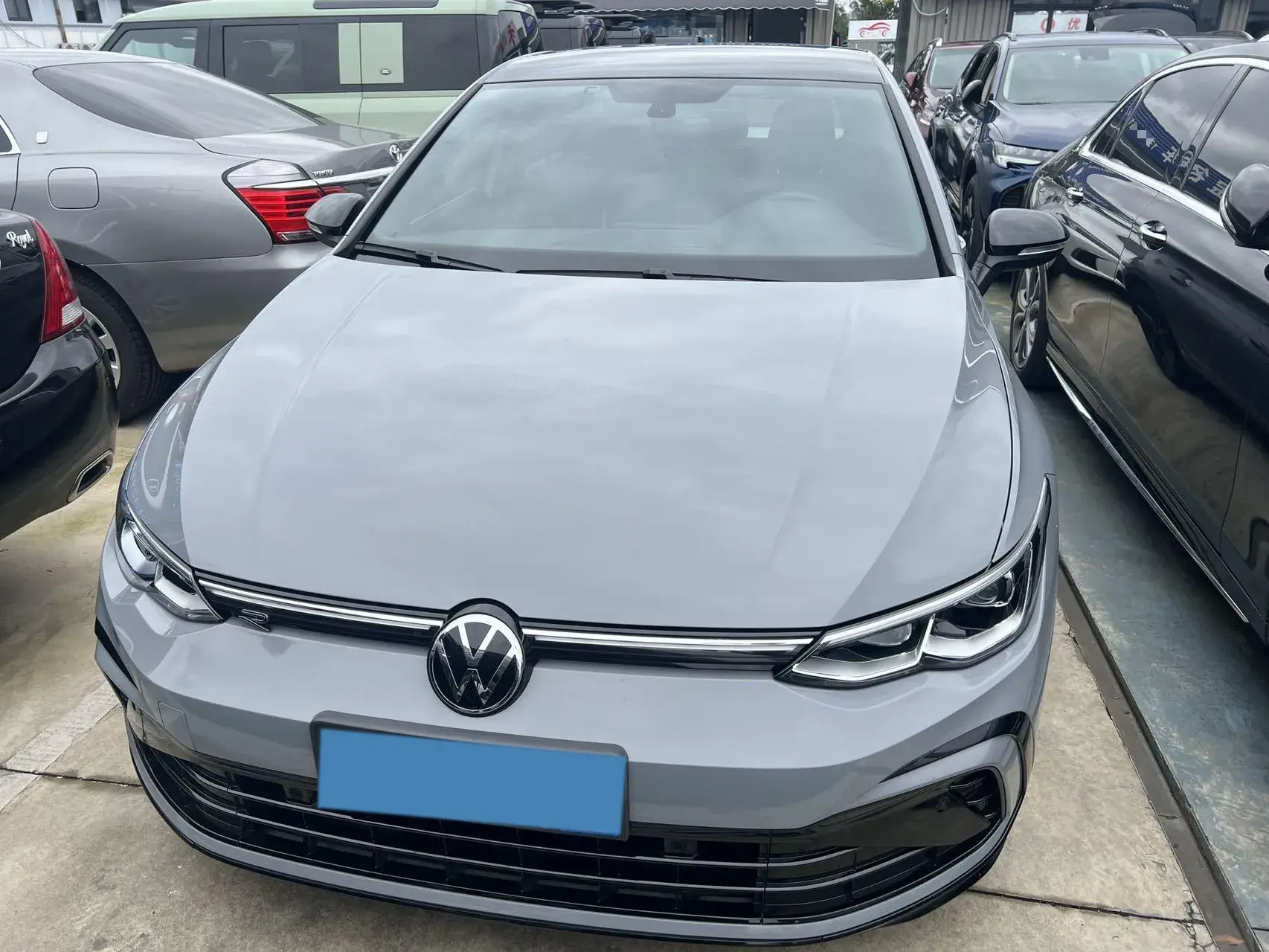 2023 VOLKSWAGEN GOLF thumbnail 2