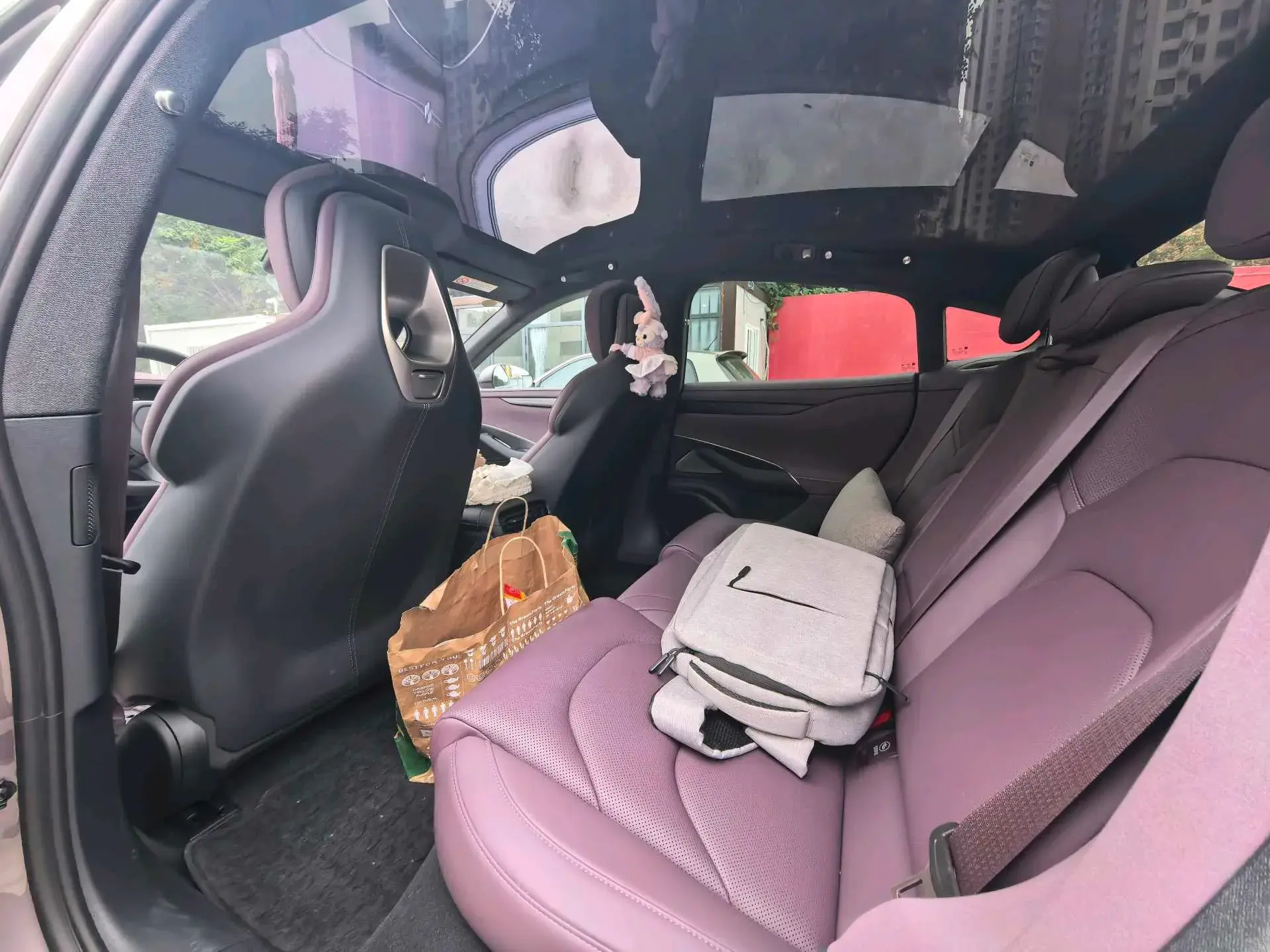 2024 MI SU7 thumbnail 4