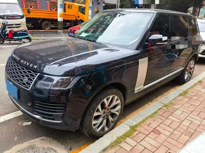 2021 LAND ROVER thumbnail 2