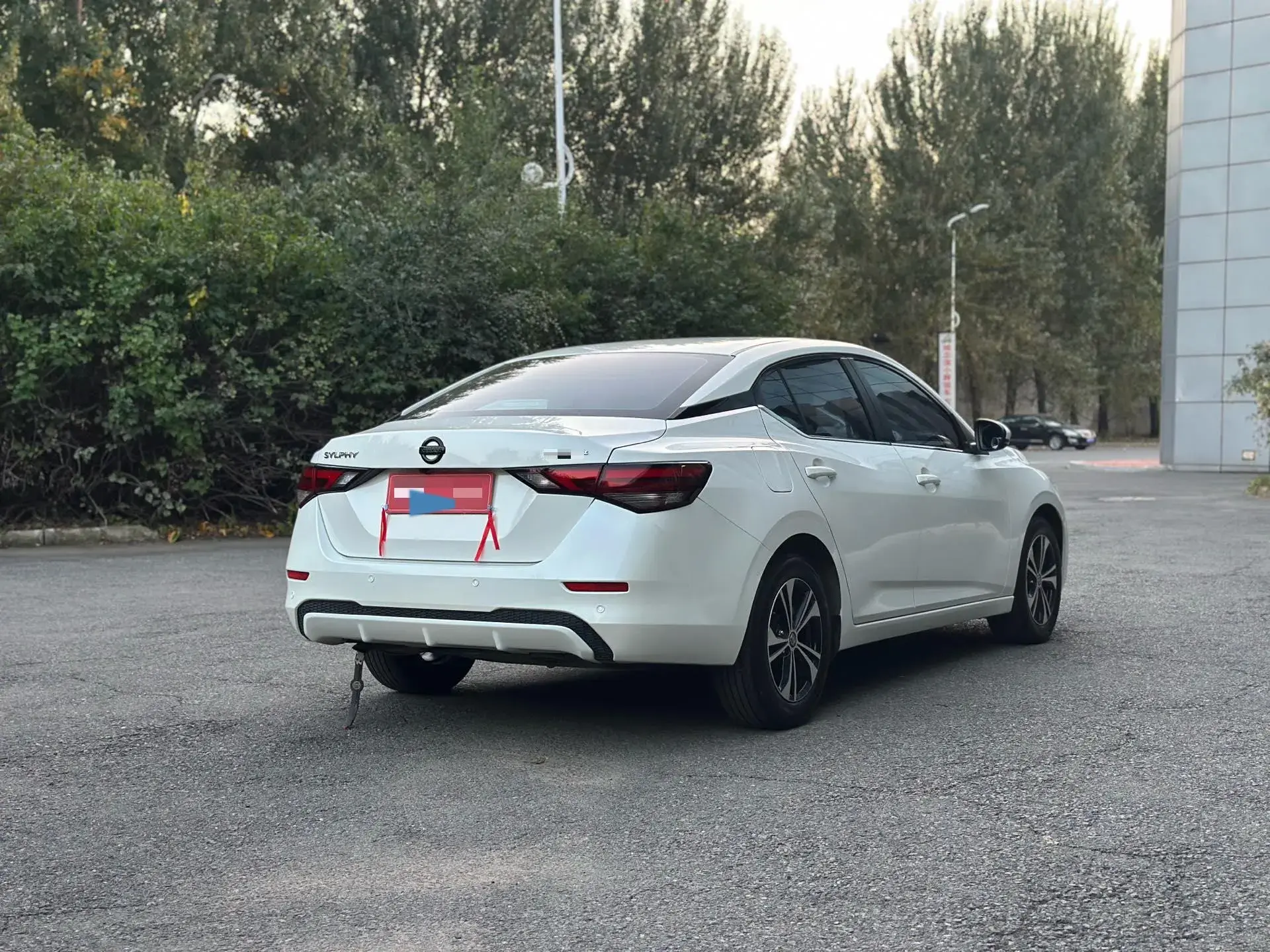 2021 NISSAN SYLPHY thumbnail 4