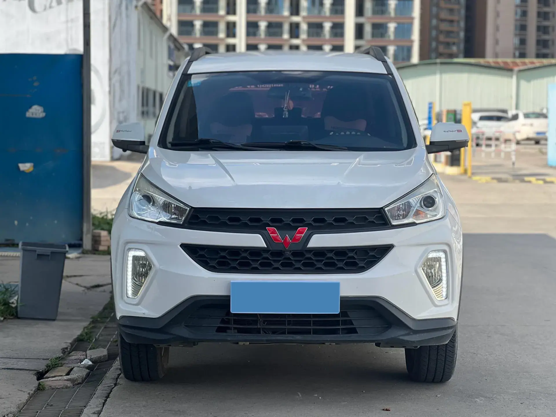 2019 WULING HONGGUANG thumbnail 2