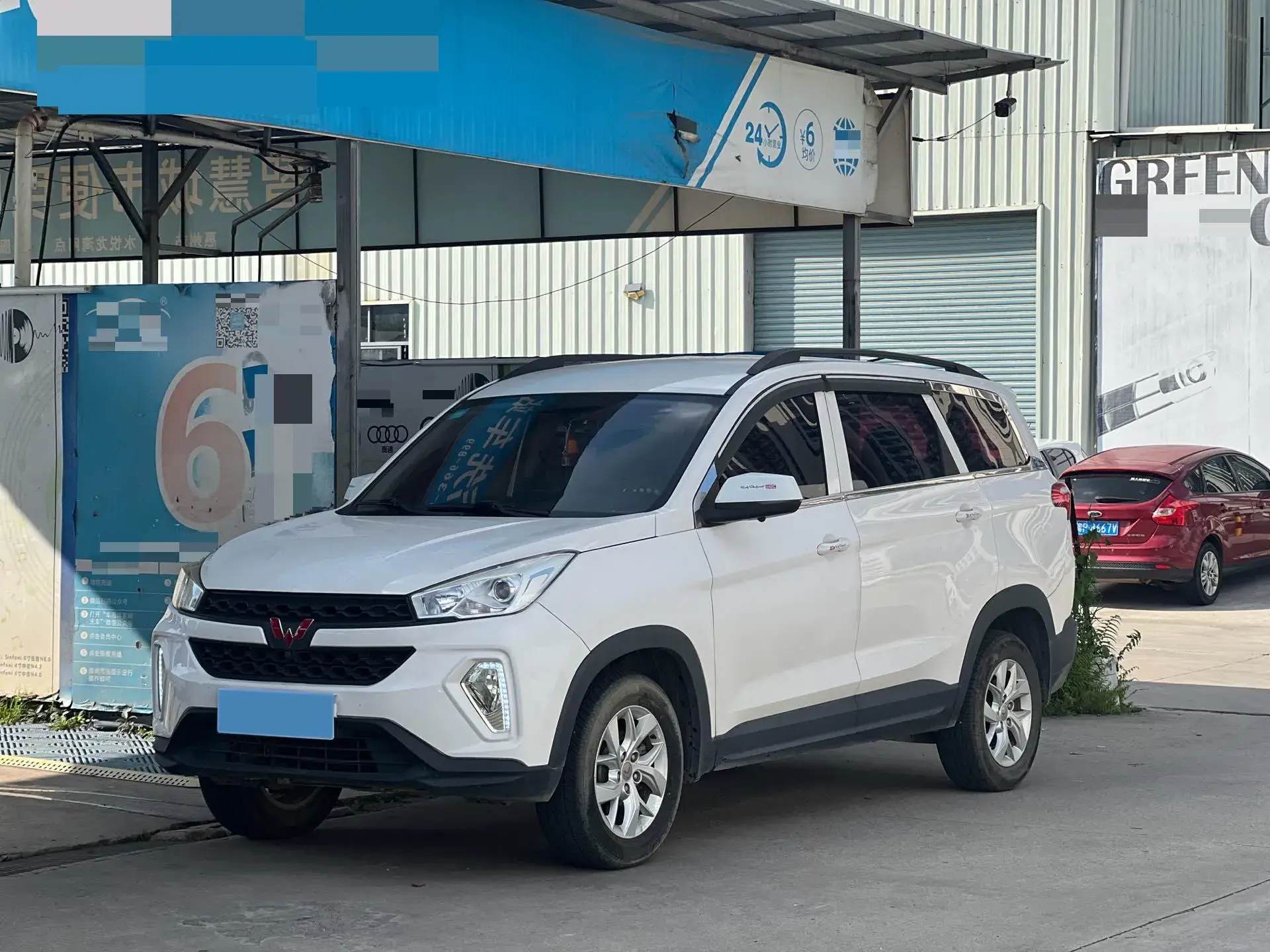 2019 WULING HONGGUANG view 1