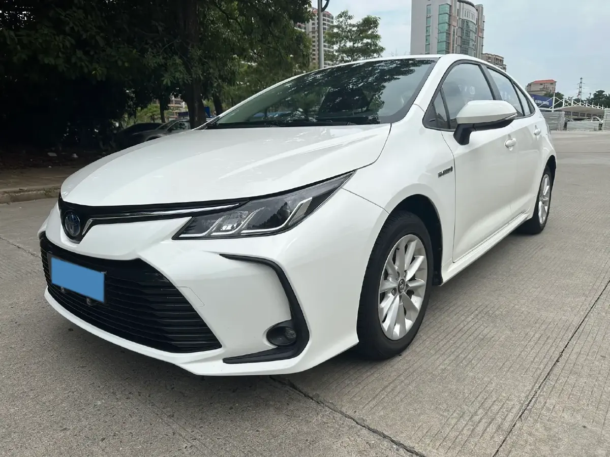 2021 Toyota Corolla 1.8L 98HP L4 E-CVT Hybrid