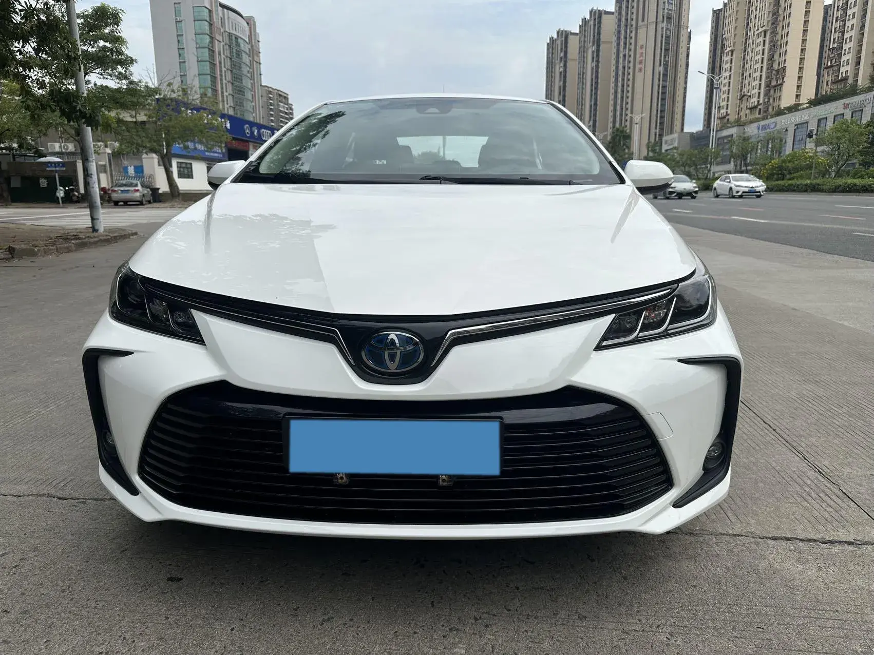 2021 TOYOTA COROLLA thumbnail 2