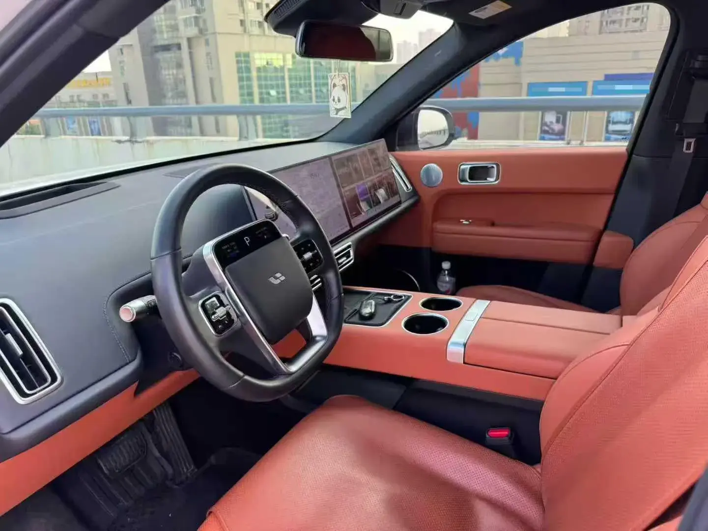 2024 LI L6 thumbnail 4