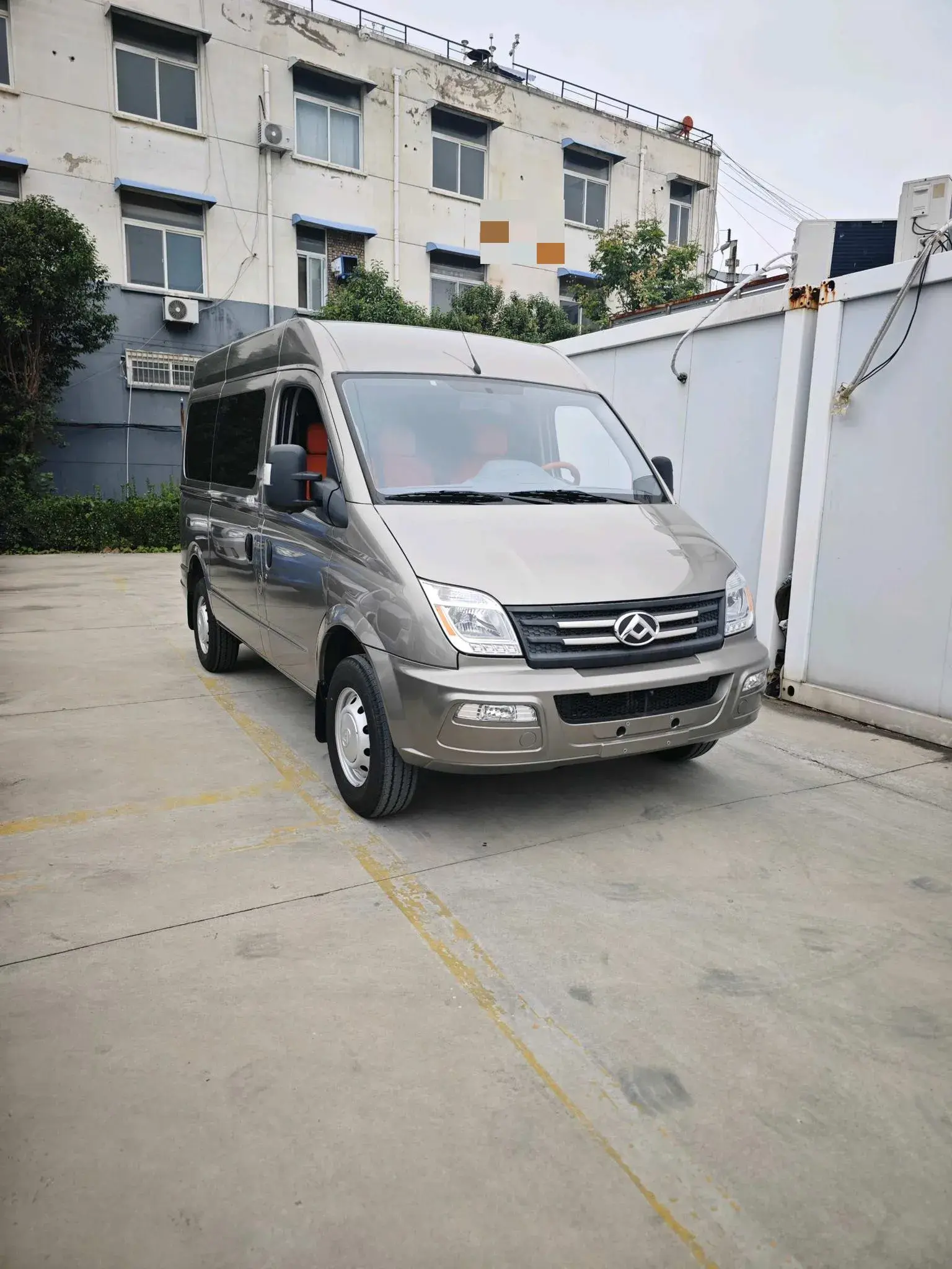 2023 MAXUS XINTU thumbnail 2