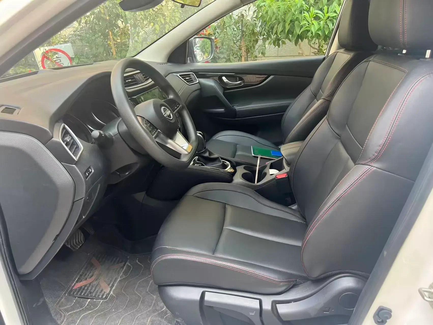 2023 NISSAN QASHQAI thumbnail 2