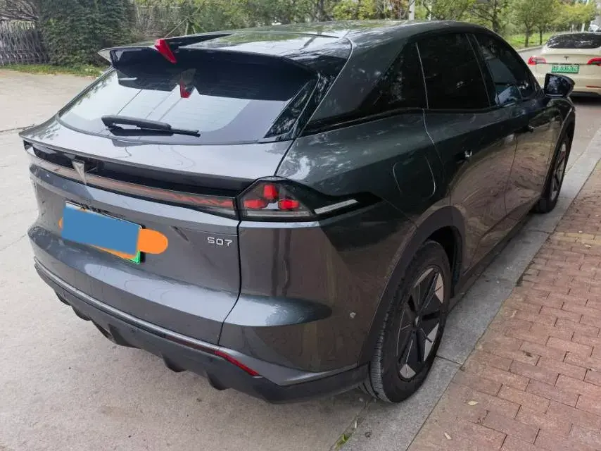 2024 DEEPAL S07 thumbnail 3