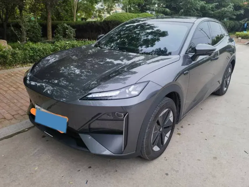 2024 DEEPAL S07 view 1