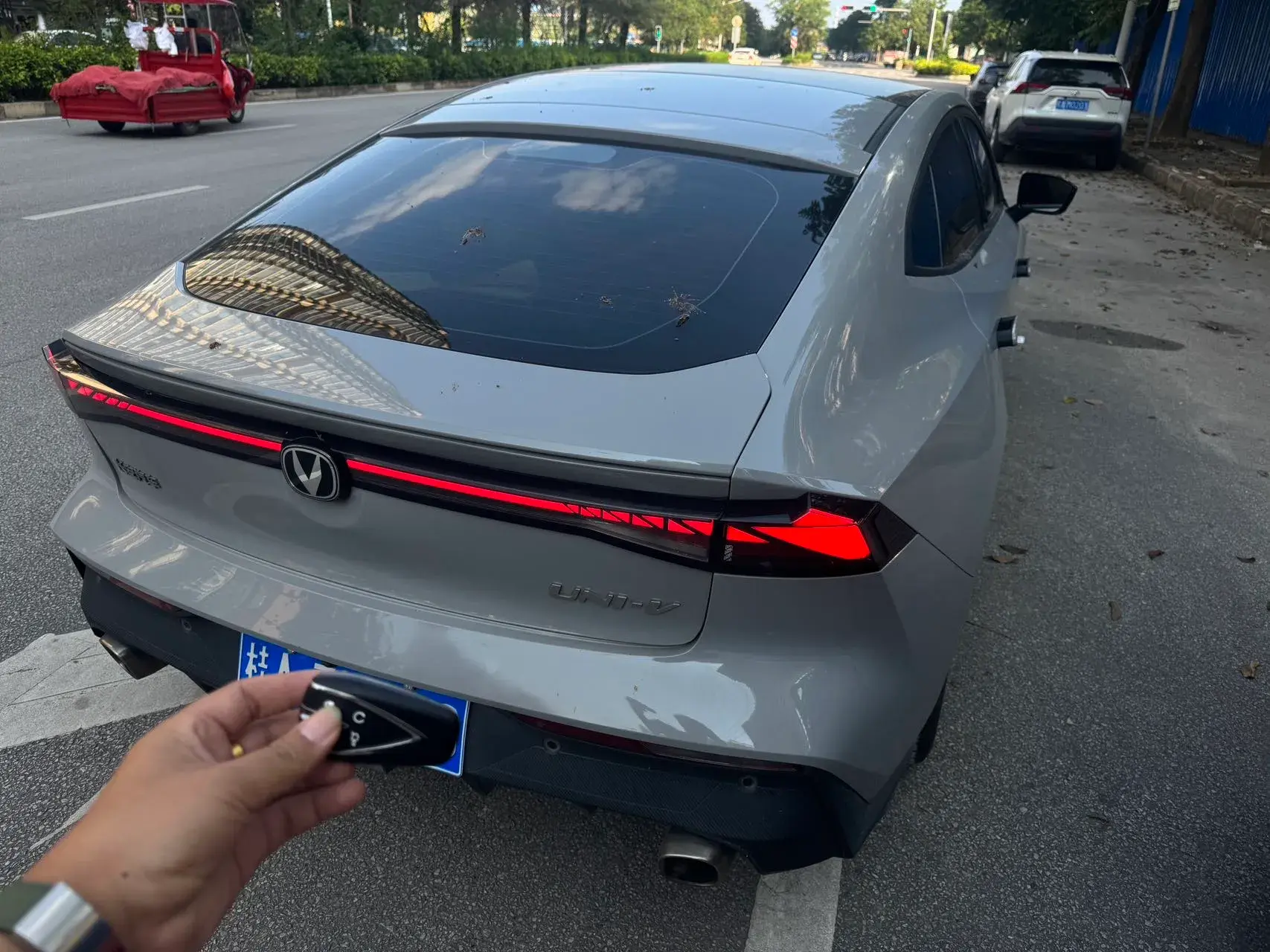 2022 CHANGAN UNI-V thumbnail 4