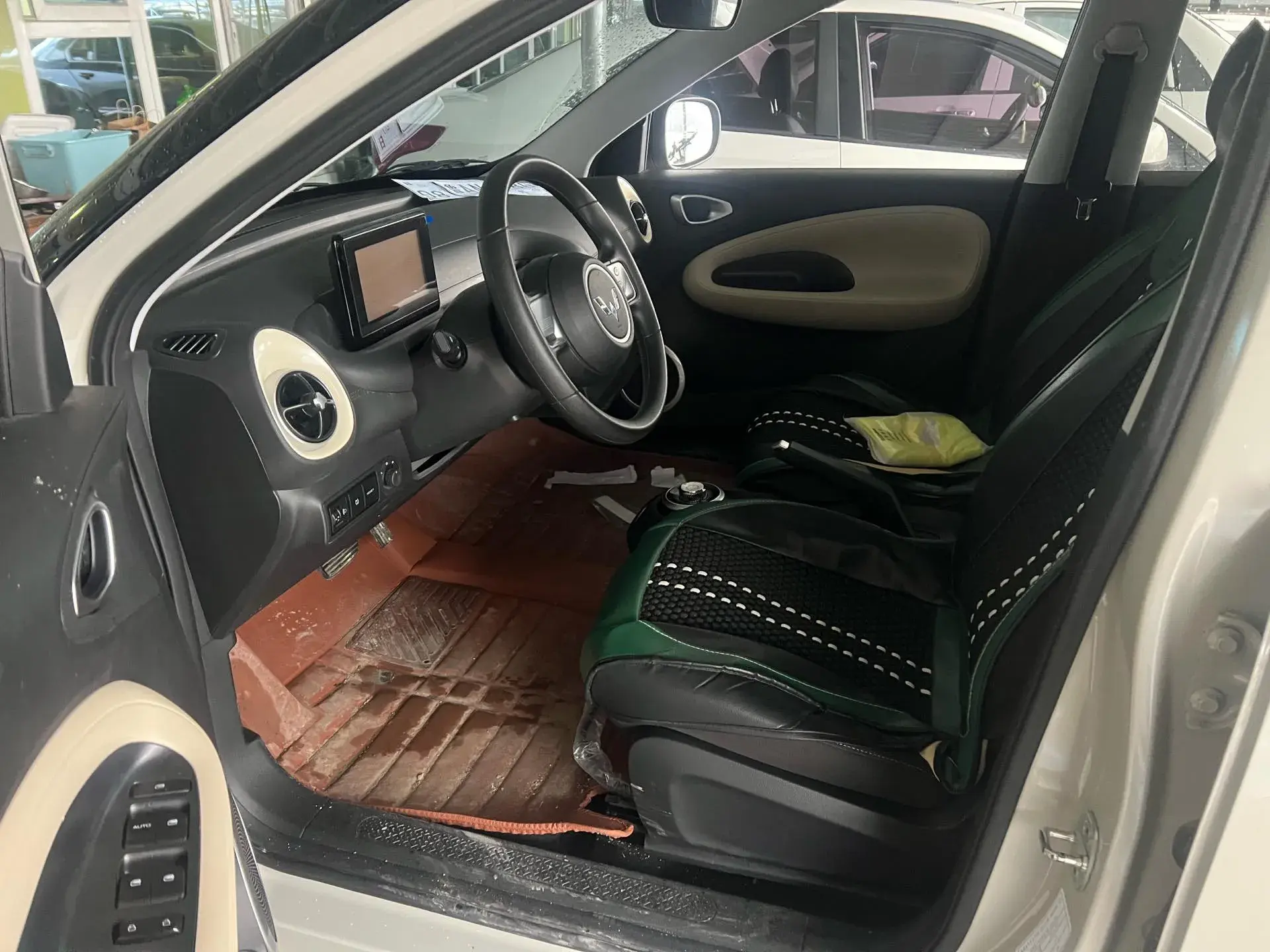 2025 WULING BINGUO thumbnail 3