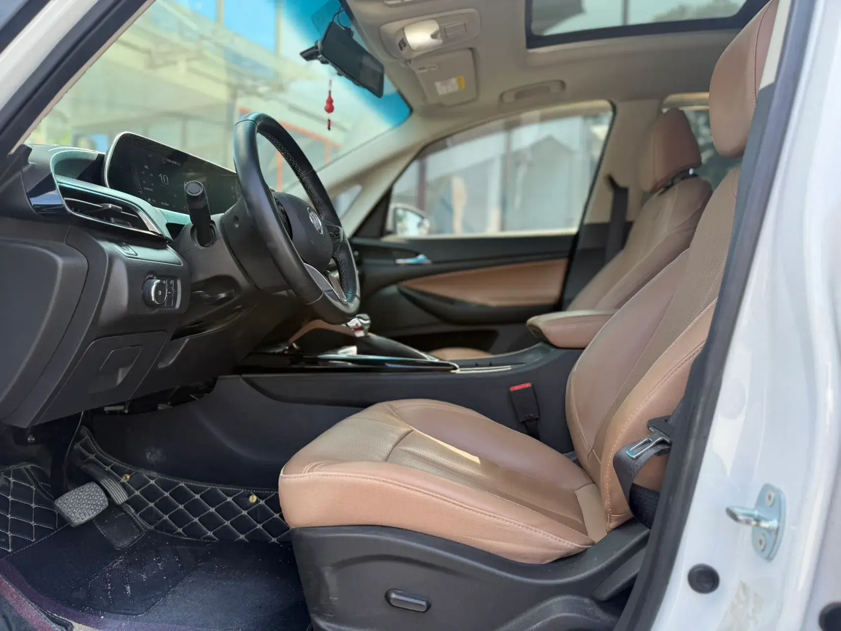 2021 BUICK GL6 thumbnail 4