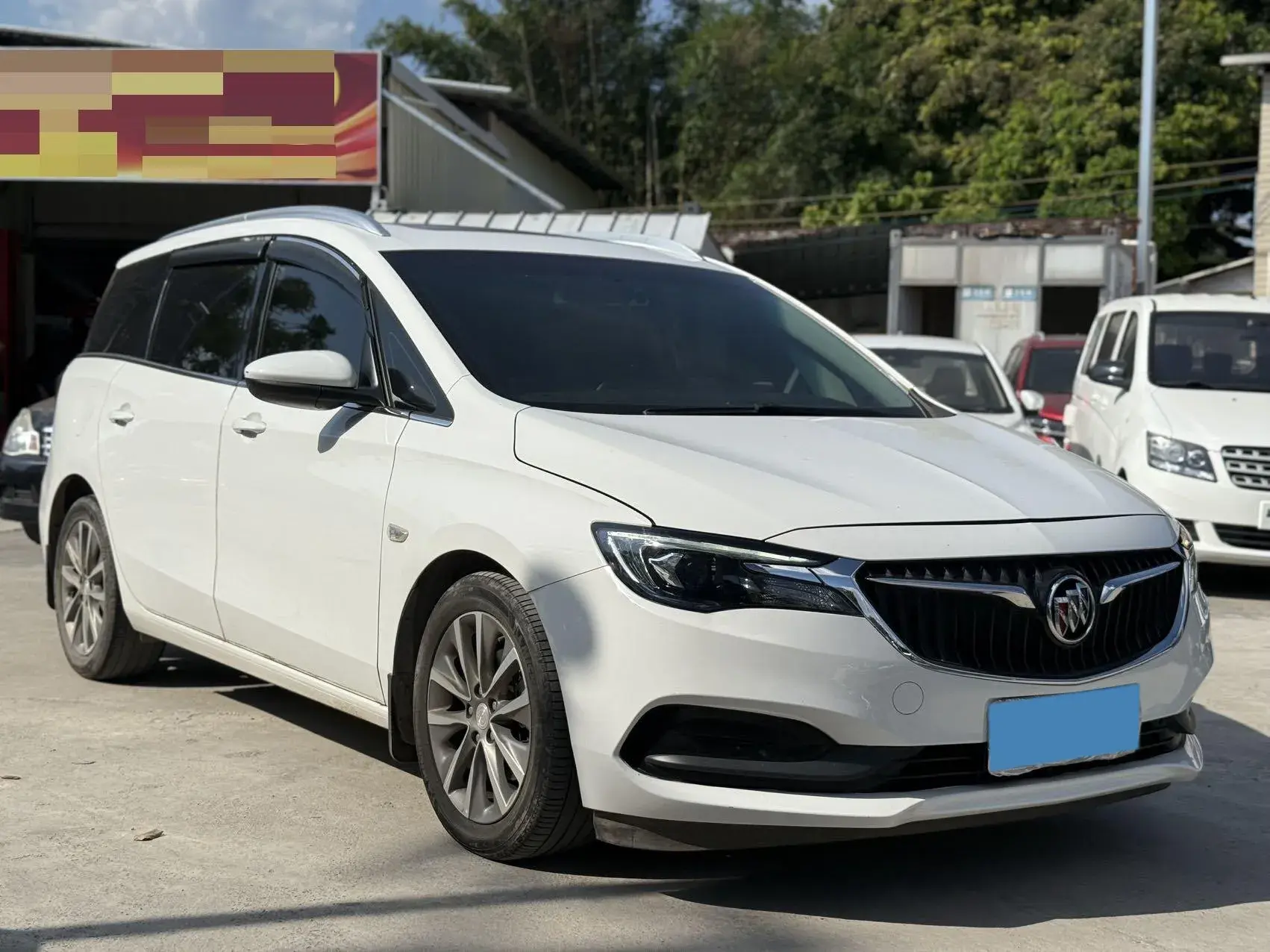 2021 BUICK GL6 thumbnail 3