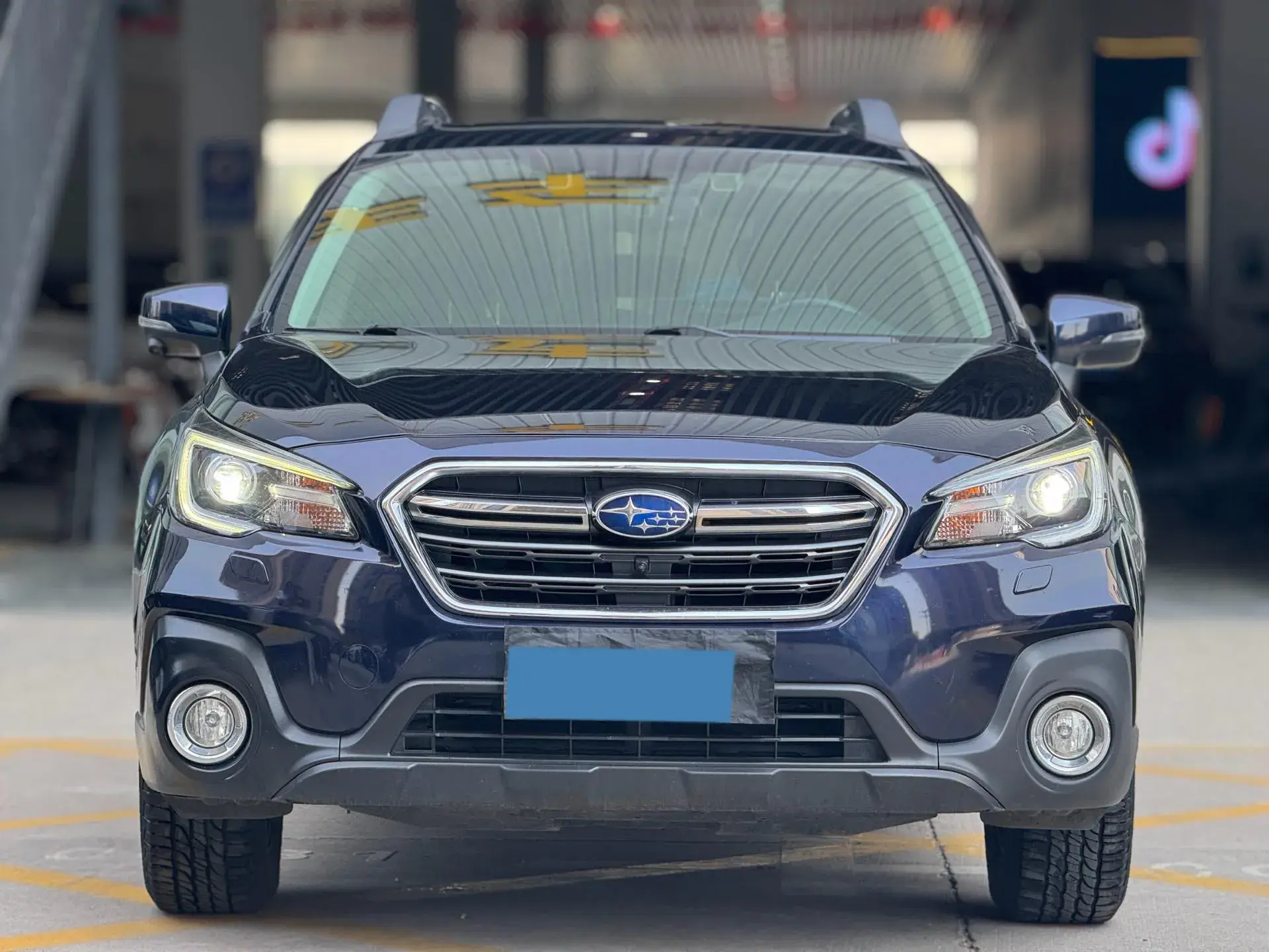 2019 SUBARU OUTBACK thumbnail 2