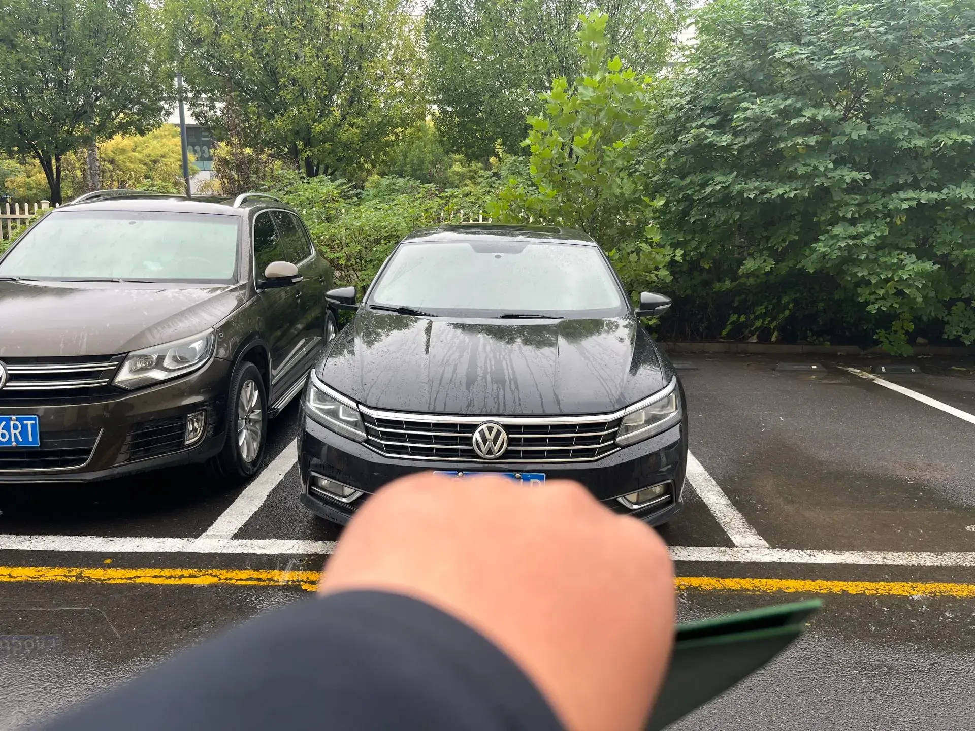 2015 VOLKSWAGEN PASSAT thumbnail 2