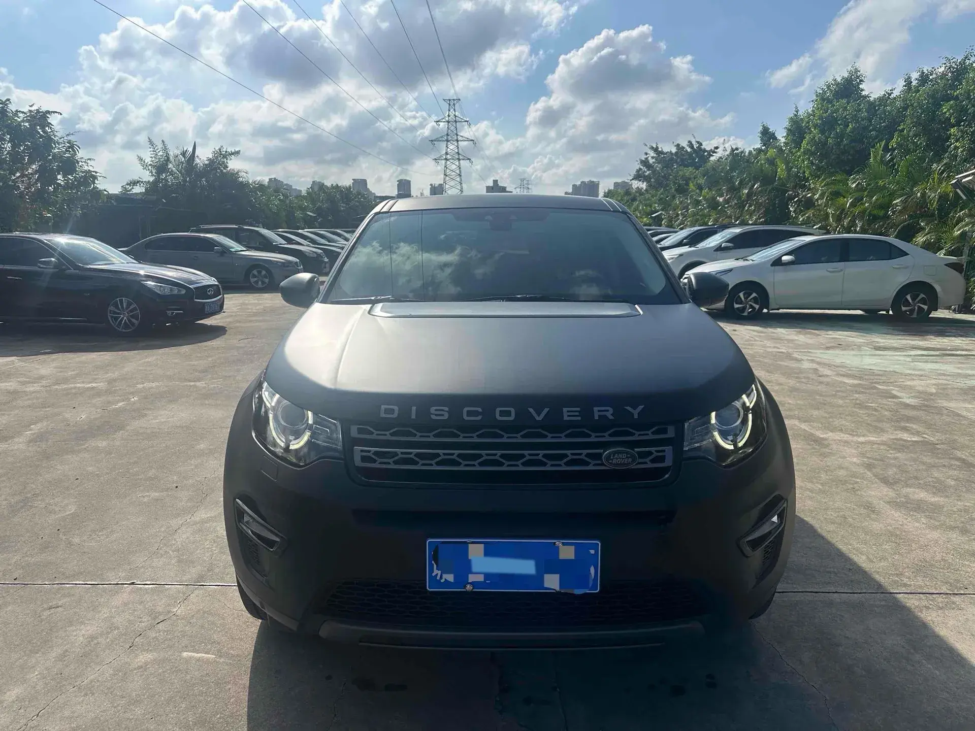 2019 LAND ROVER thumbnail 2