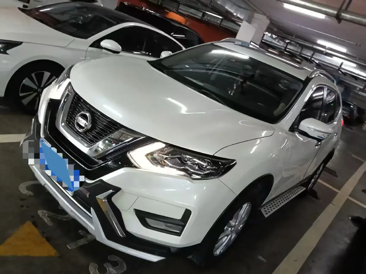 2020 Nissan X-Trail 2.0L 154HP L4 CVT
