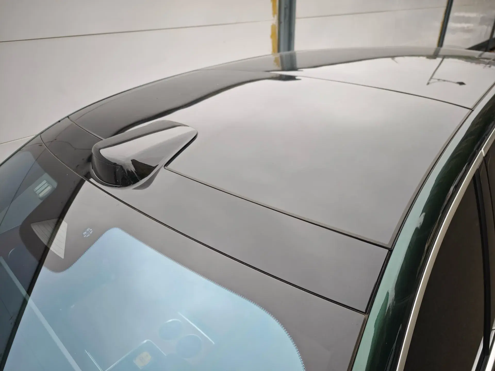 2023 LI L8 thumbnail 3