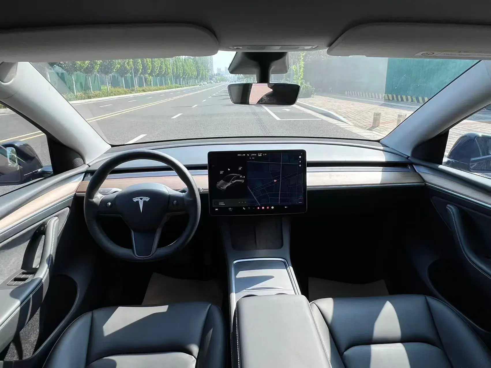 2021 TESLA MODEL thumbnail 2