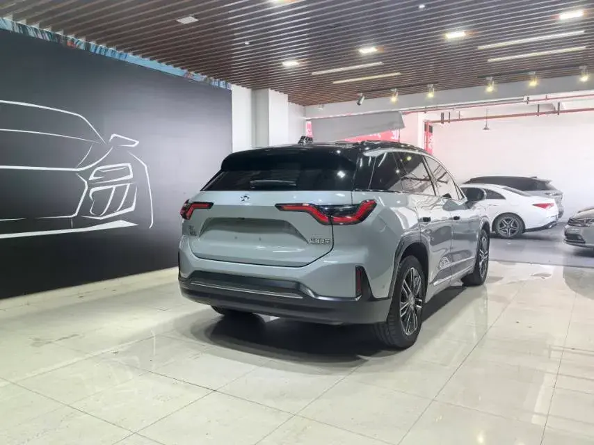 2020 NIO ES6 thumbnail 4