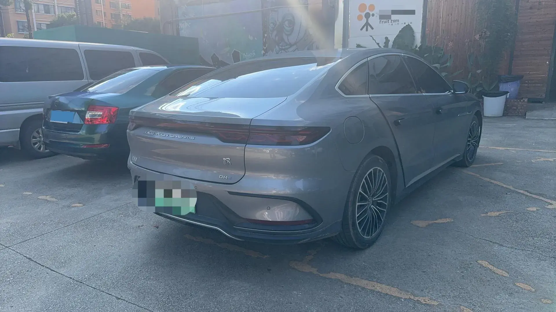 2022 BYD HAN thumbnail 3