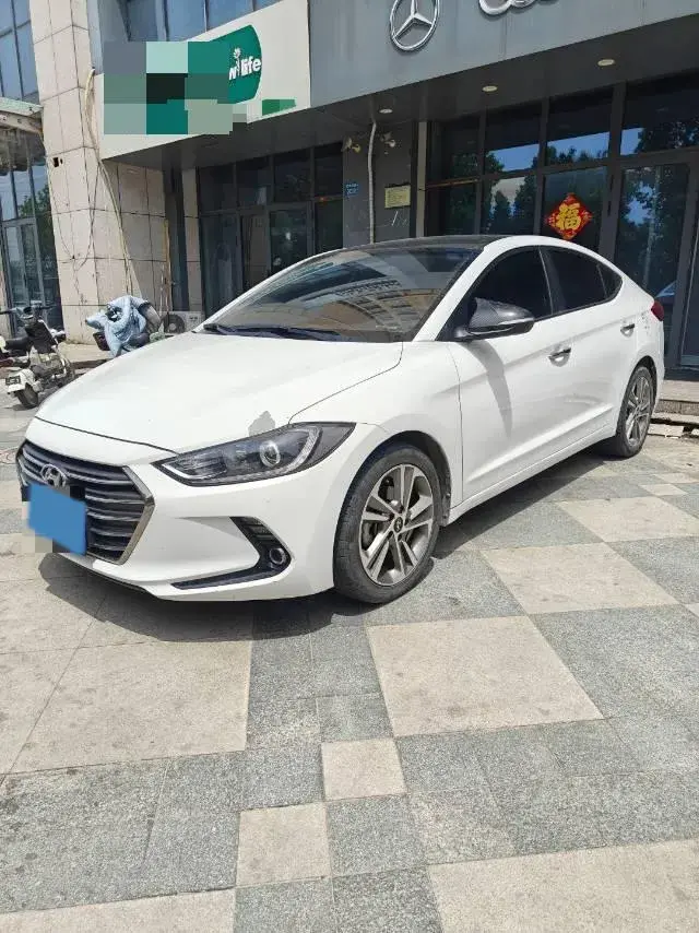 2018 HYUNDAI ELANTRA view 1