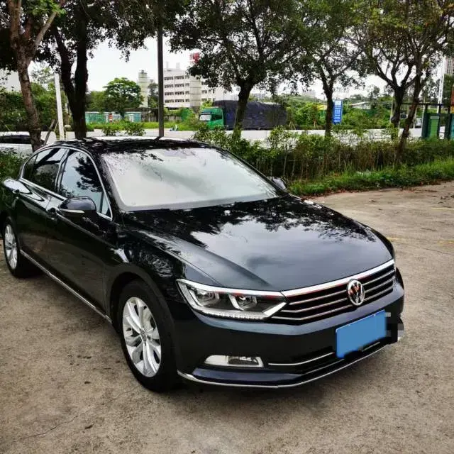 2018 VOLKSWAGEN MAGOTAN thumbnail 3