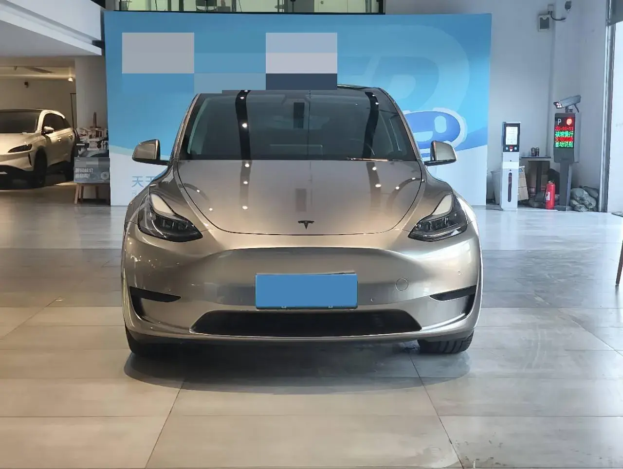 2022 TESLA MODEL thumbnail 2