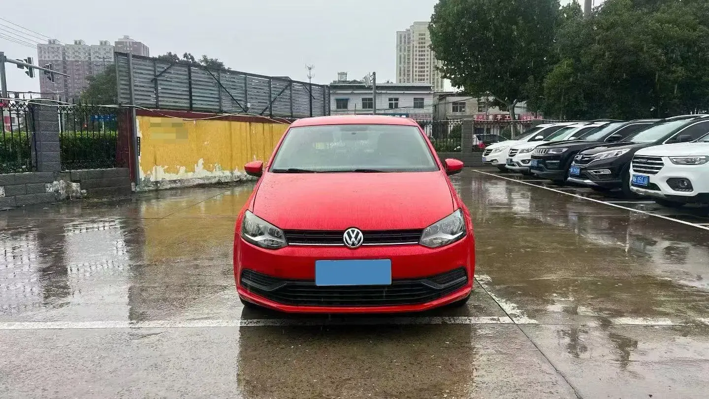 2018 VOLKSWAGEN POLO thumbnail 2