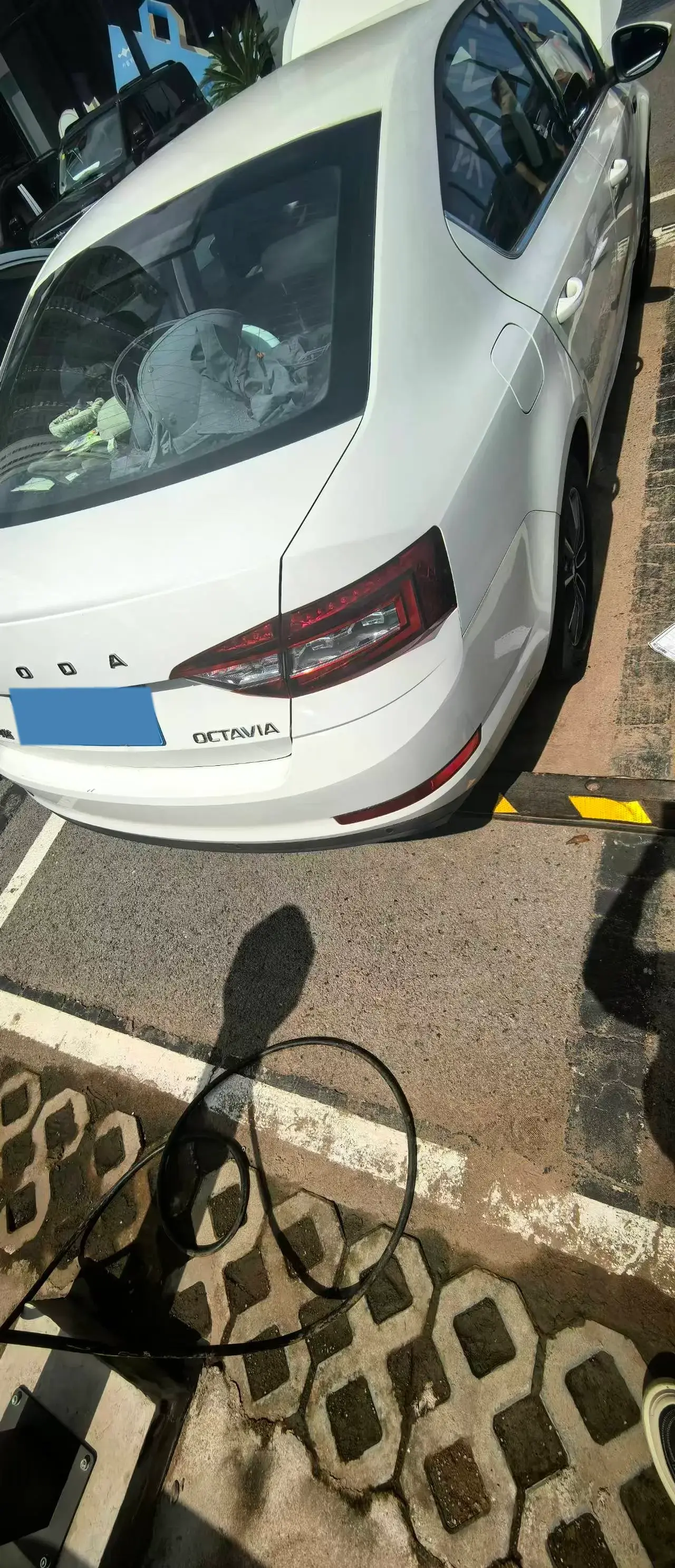 2020 SKODA OCTAVIA thumbnail 2