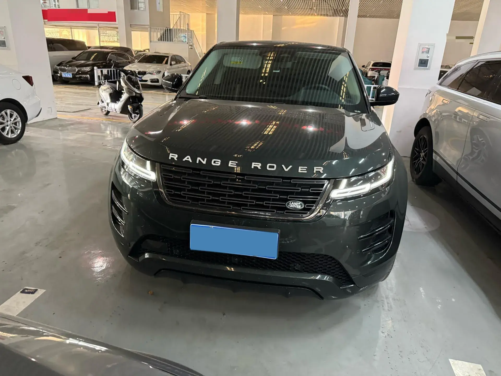 2024 LAND ROVER thumbnail 2