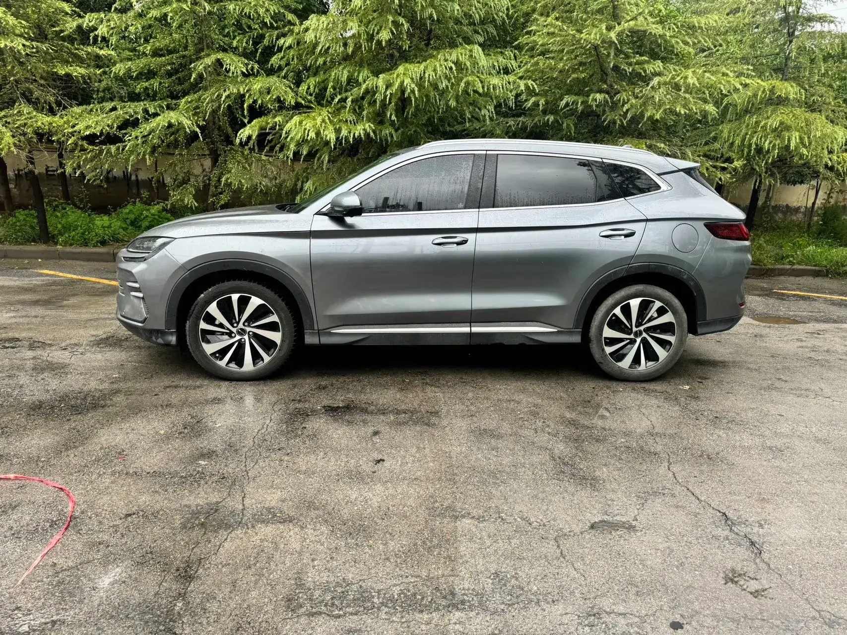 2024 BYD SONG thumbnail 3