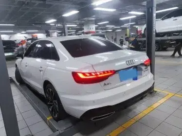 2023 AUDI A4L thumbnail 4