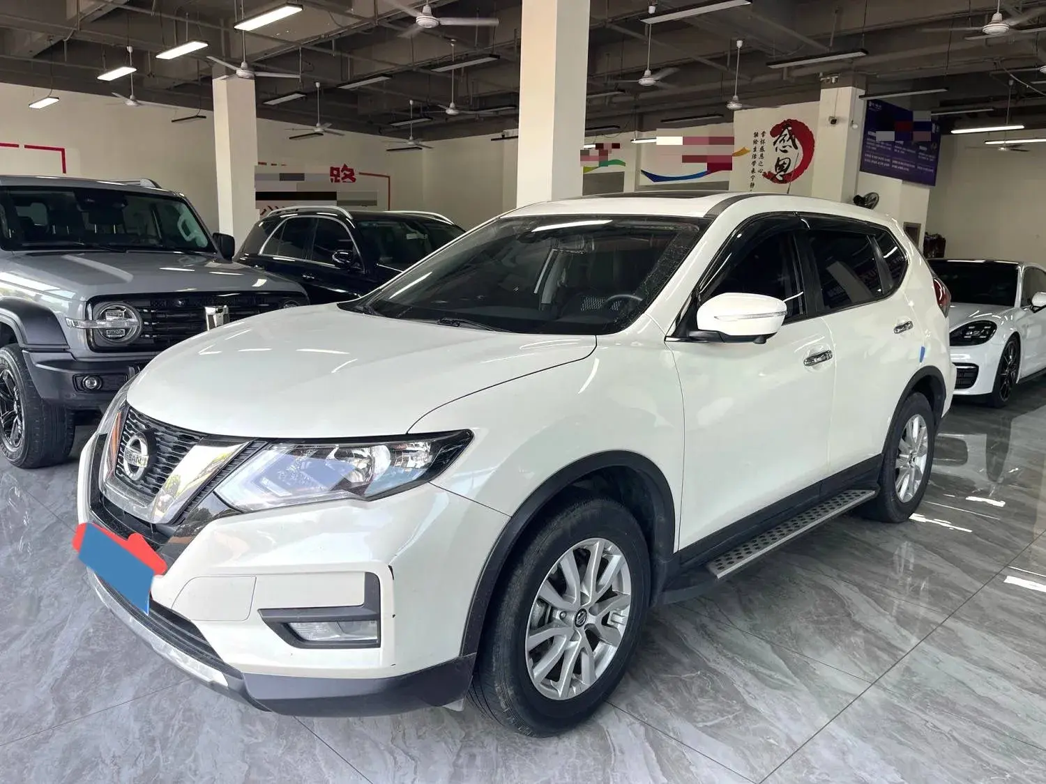 2020 NISSAN X-TRAIL view 1
