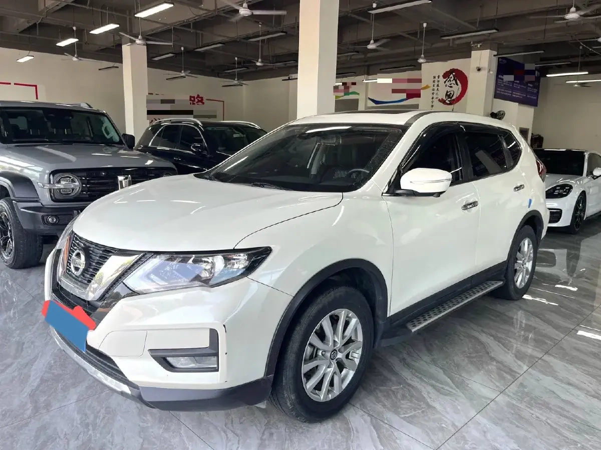 2020 Nissan X-Trail 2.0L 154HP L4 CVT