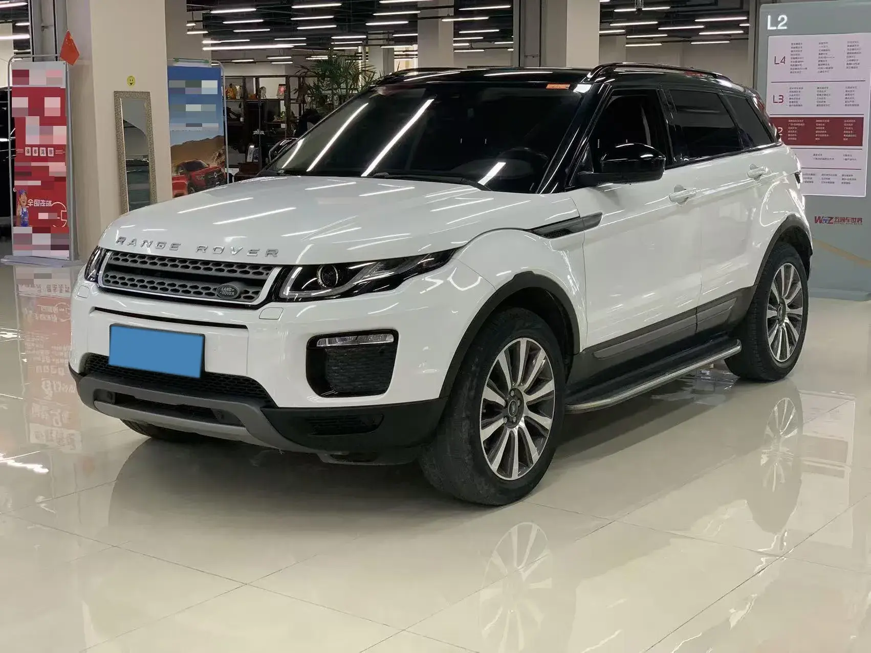 2018 LAND ROVER view 1