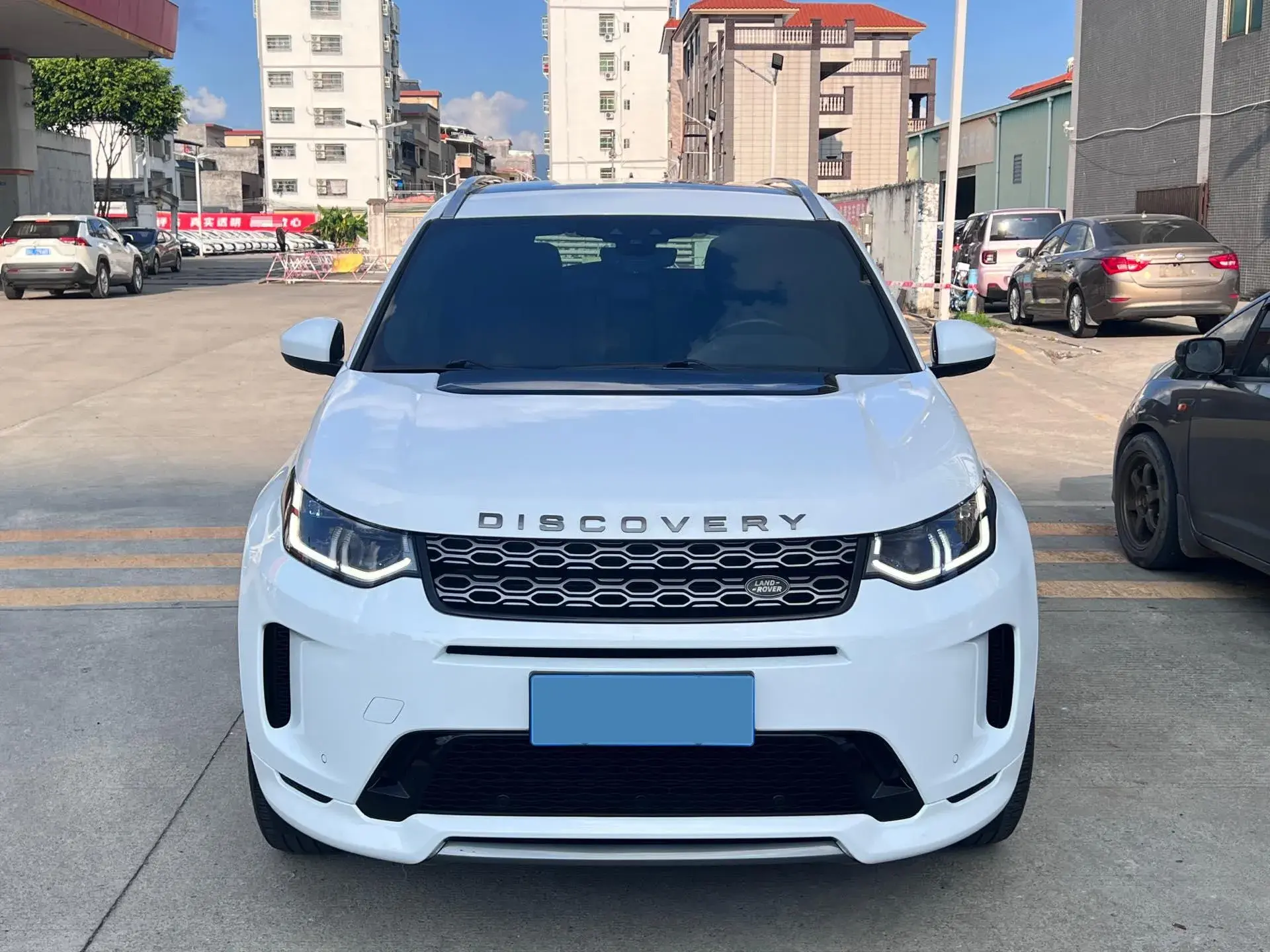 2020 LAND ROVER thumbnail 2