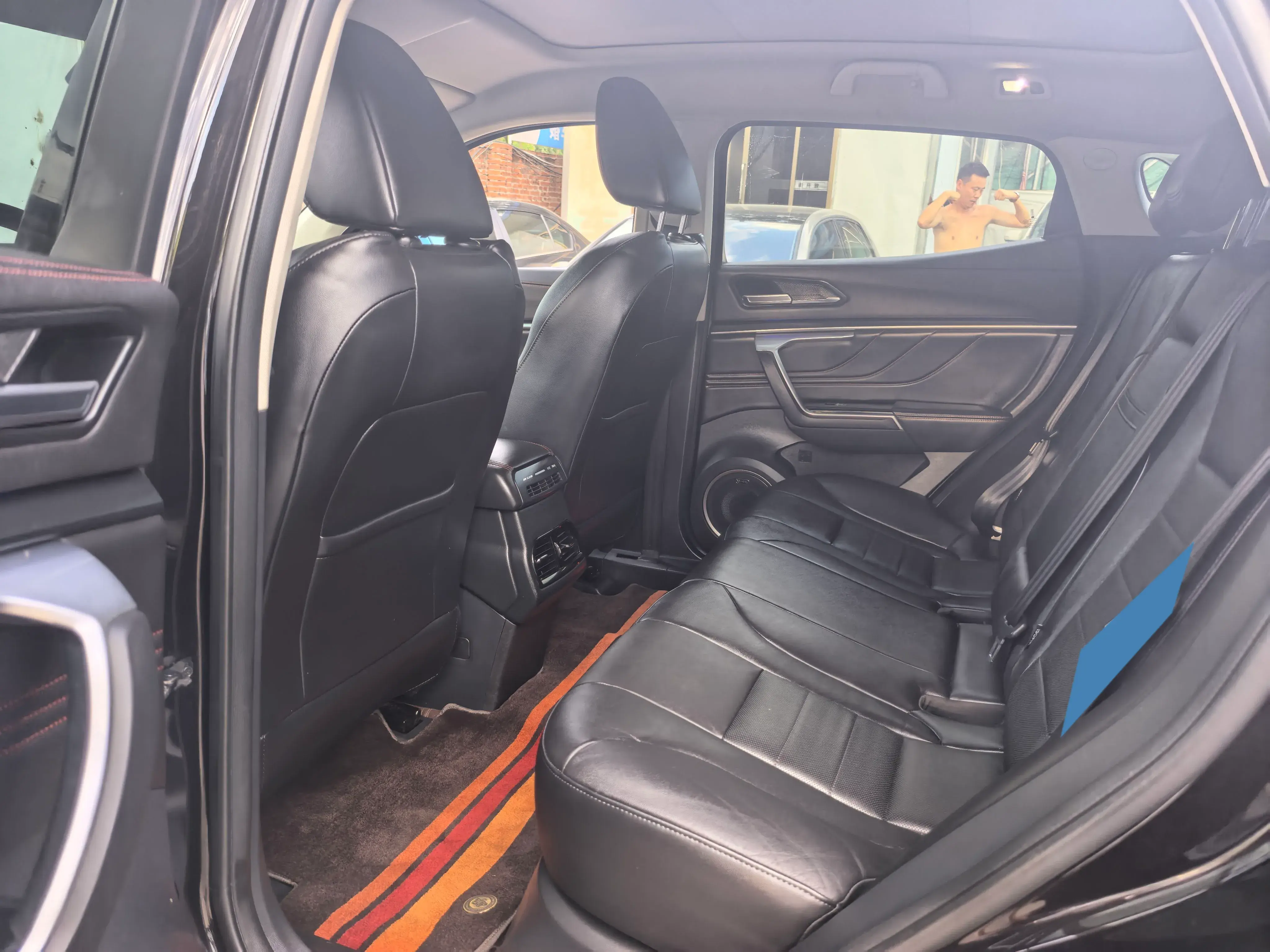 2017 ZOTYE T700 thumbnail 4