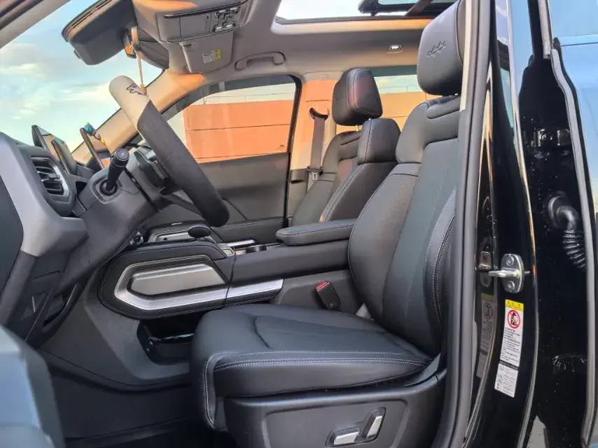 2025 FANGCHENGBAO TAI thumbnail 4