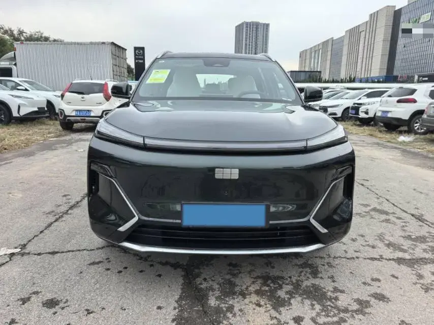 2025 GEELY GALAXY thumbnail 2