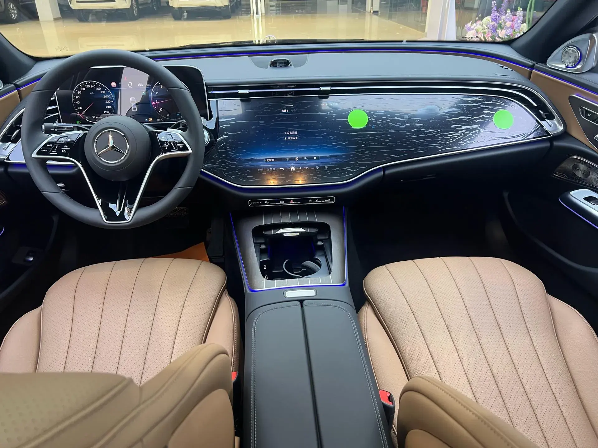 2025 MERCEDES-BENZ E thumbnail 3