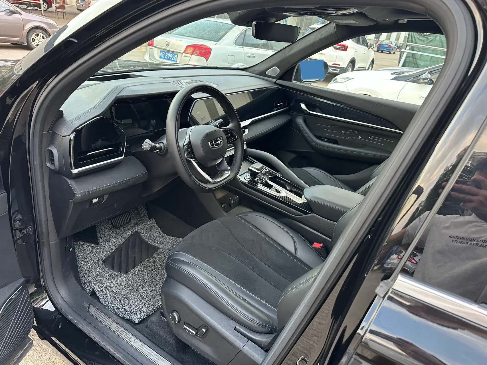 2024 GEELY MONJARO thumbnail 4