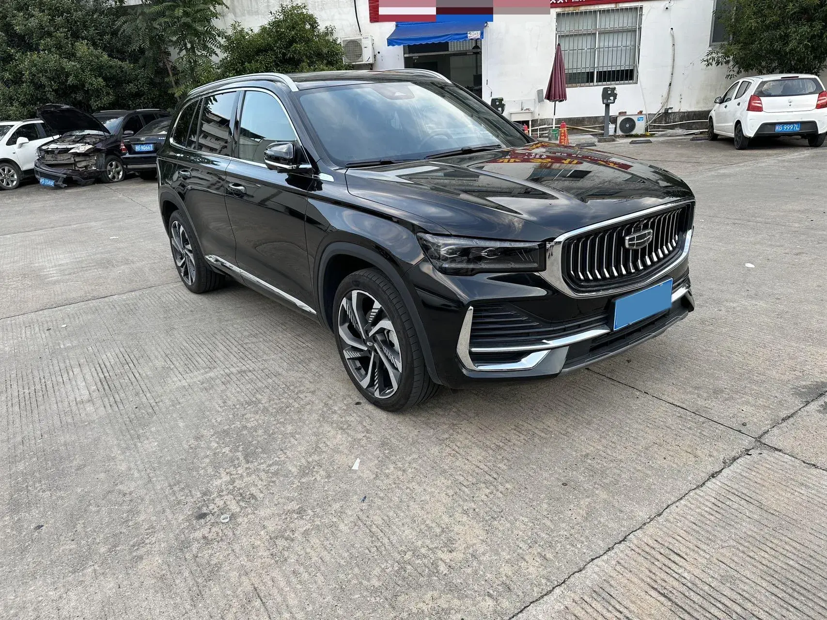 2024 GEELY MONJARO thumbnail 3