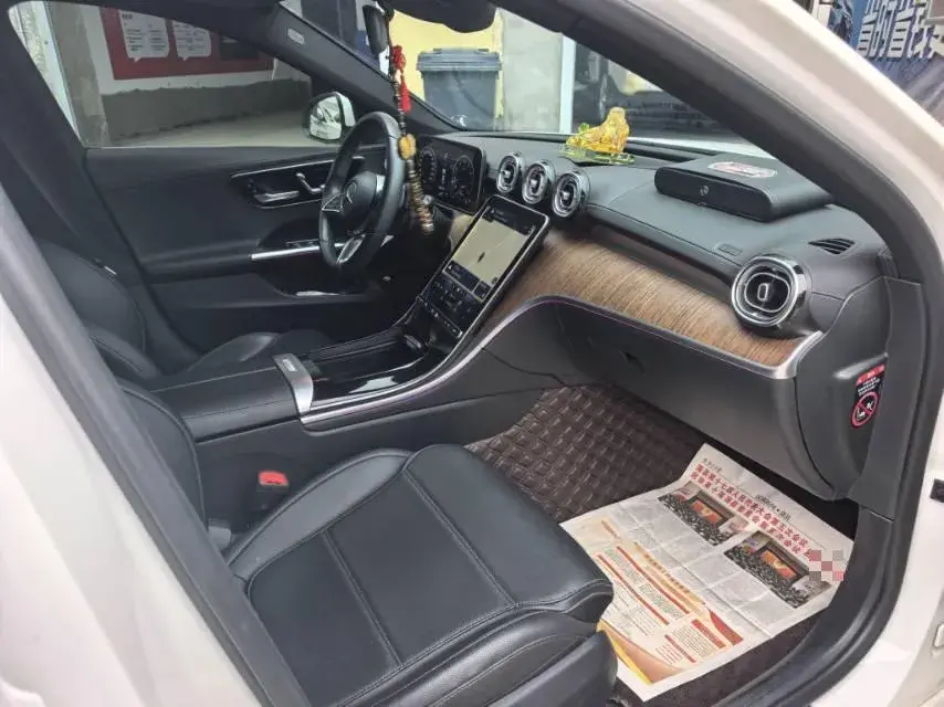 2022 MERCEDES-BENZ C thumbnail 3